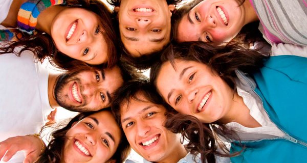 niñosyjovenes.jpg